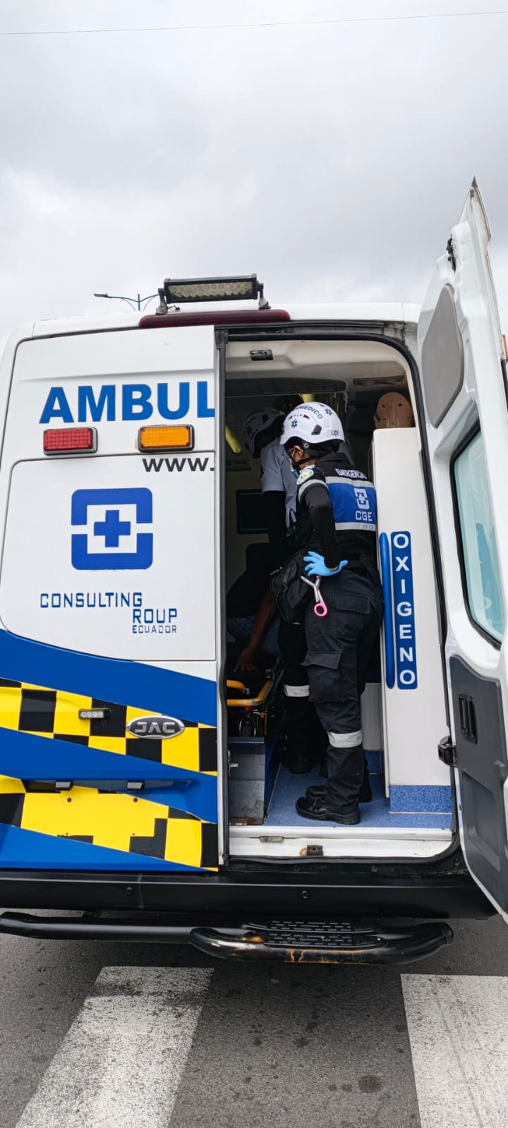 Voluntarios ayudaron a brindar atención oportuna en accidente de tránsito